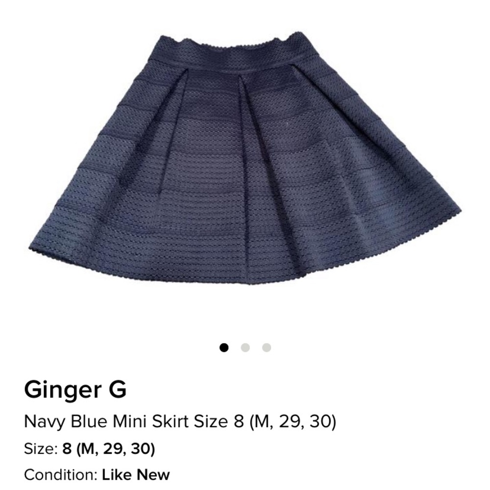 Ginger G Pleated Mini Skirt - Size Medium
